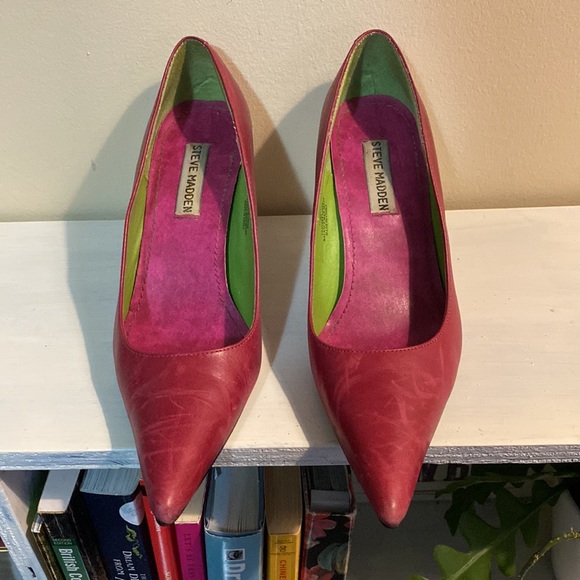 Steve Madden Cranberry heels - Picture 3 of 8